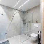 Larisa شقة *