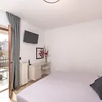 Lägenhet Larisa *